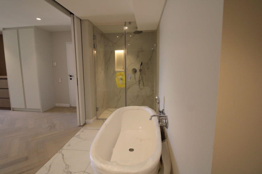 4 Bedroom Property for Sale in Camps Bay Western Cape
